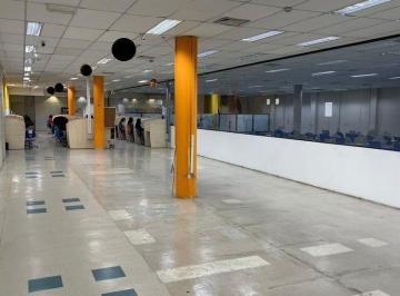 Comercial · 3300m² · 4 Vagas · Predio em Várzea da Barra Funda, São Paulo/SP de 3300m² para locação R$ 130.000,00/mes