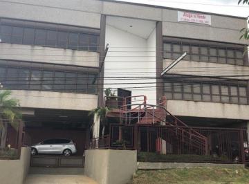 Comercial · 380m² · Salão em Granja Viana, Cotia/SP de 380m² para locação R$ 12.000,00/mes