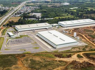 Comercial · 51727m² · Galpão em Jardim Betânia, Cachoeirinha/RS de 51727m² para locação R$ 879.393,00/mes