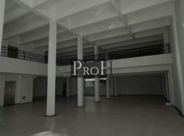 Comercial · 1400m² · 5 Vagas · Galpão em Jardim, Santo André/SP de 1400m² para locação R$ 35.000,00/mes