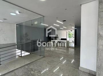 Comercial · 100m² · 1 Vaga · Loja em Auxiliadora, Porto Alegre/RS de 100m² para locação R$ 3.800,00/mes