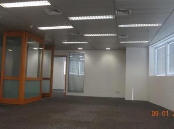 Comercial · 200m² · 6 Vagas · Conjunto em Vila Olímpia, São Paulo/SP de 200m² para locação R$ 18.000,00/mes