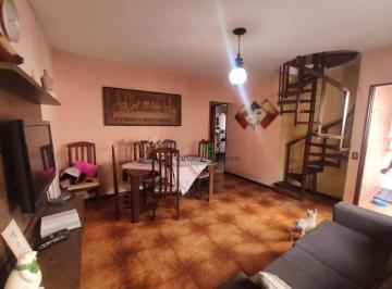Casa · 151m² · 3 Quartos · 2 Vagas · Casa em Jardim Meudon, Teresópolis/RJ de 151m² 3 quartos à venda por R$ 400.000,00