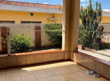 Casa · 250m² · 4 Quartos · 2 Vagas · Casa em Centro, Pirassununga/SP de 250m² 4 quartos à venda por R$ 460.000,00