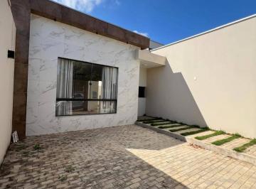 Casa · 90m² · 3 Quartos · 2 Vagas · Casa em Centro, Caratinga/MG de 90m² 3 quartos à venda por R$ 410.000,00