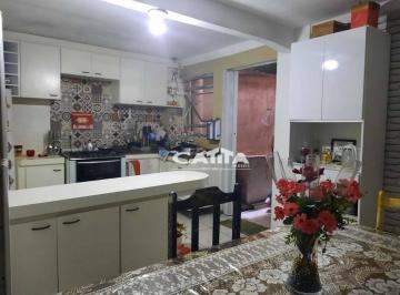 Casa · 250m² · 5 Quartos · 4 Vagas · Sobrado em Jardim Porteira Grande, São Paulo/SP de 250m² 5 quartos à venda por R$ 460.000,00