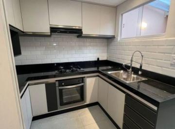 Casa · 60m² · 2 Quartos · 2 Vagas · Sobrado em Vila Colorado, Suzano/SP de 60m² 2 quartos à venda por R$ 430.000,00