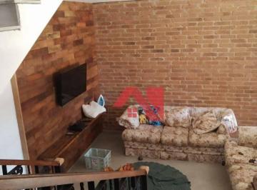 Casa · 202m² · 2 Quartos · 2 Vagas · Sobrado em Jardim Chaparral, Mogi Guaçu/SP de 202m² 2 quartos à venda por R$ 400.000,00