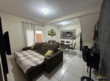 Casa · 126m² · 3 Quartos · 3 Vagas · Sobrado em Jardim Santa Marina, Jacareí/SP de 0m² 3 quartos à venda por R$ 424.000,00