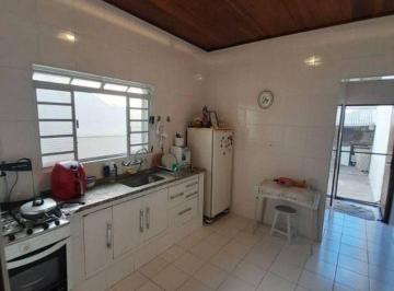 Casa · 70m² · 1 Quarto · Imoveis - na Vila Santa Rosa