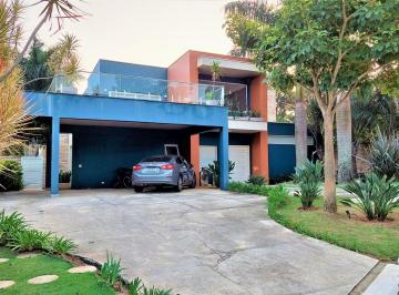 Casa · 460m² · 5 Quartos · 6 Vagas · Casa em Jardim Passárgada I, Cotia/SP de 460m² 5 quartos à venda por R$ 3.500.000,00