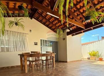 Casa · 110m² · 2 Quartos · Casa em Jardim Ypê, Botucatu/SP de 110m² 2 quartos à venda por R$ 430.000,00