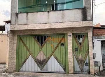 Casa · 225m² · 3 Quartos · 1 Vaga · Sobrado em Nova Ponte Alta, Guarulhos/SP de 225m² 3 quartos à venda por R$ 415.000,00