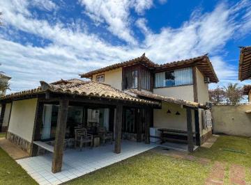 Casa · 160m² · 4 Quartos · 2 Vagas · Casa em Geribá, Armação dos Búzios/RJ de 160m² 4 quartos à venda por R$ 2.100.000,00