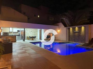 Casa · 340m² · 3 Quartos · 4 Vagas · Casa em Camboinhas, Niterói/RJ de 340m² 3 quartos à venda por R$ 2.790.000,00