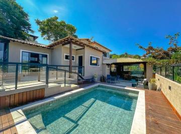 Casa · 240m² · 6 Quartos · 4 Vagas · Casa em Geribá, Armação dos Búzios/RJ de 240m² 6 quartos à venda por R$ 2.600.000,00