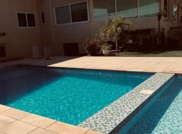 Casa · 400m² · 5 Quartos · 10 Vagas · Casa em Piratininga, Niterói/RJ de 400m² 5 quartos à venda por R$ 2.800.000,00