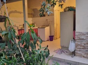 Casa · 225m² · 3 Quartos · 3 Vagas · Casa em Engenho do Mato, Niterói/RJ de 225m² 3 quartos à venda por R$ 450.000,00