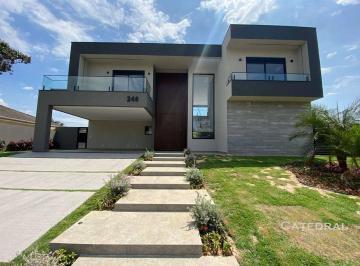 Casa · 333m² · 3 Quartos · 7 Vagas · Sobrado em Jacaré, Cabreúva/SP de 333m² 3 quartos à venda por R$ 2.926.000,00