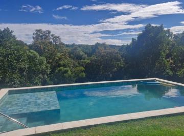 Casa · 180m² · 3 Quartos · 5 Vagas · Casa em bairros do Carmo (Canguera), São Roque/SP de 180m² 3 quartos à venda por R$ 1.800.000,00
