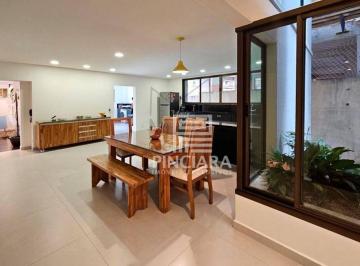 Apartamento · 572m² · 4 Quartos · 3 Vagas · Apartamento em Boa Viagem, Niterói/RJ de 572m² 4 quartos à venda por R$ 2.990.000,00