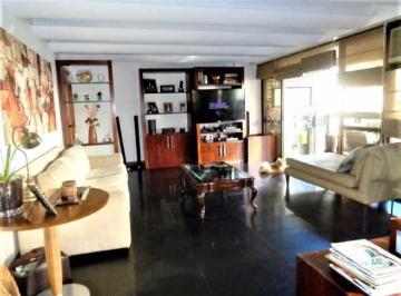 Apartamento · 191m² · 4 Quartos · 2 Vagas · Apartamento em Lagoa, Rio de Janeiro/RJ de 191m² 4 quartos à venda por R$ 2.750.000,00