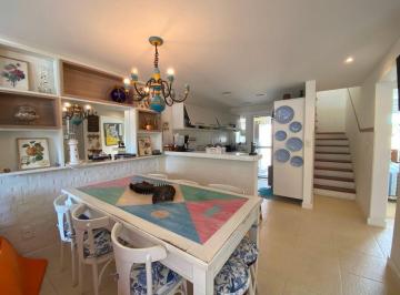 Casa · 120m² · 4 Quartos · 2 Vagas · Casa em Geribá, Armação dos Búzios/RJ de 120m² 4 quartos à venda por R$ 1.745.000,00