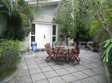 Casa · 614m² · 6 Quartos · 4 Vagas · Casa em Cosme Velho, Rio de Janeiro/RJ de 614m² 6 quartos à venda por R$ 3.990.000,00