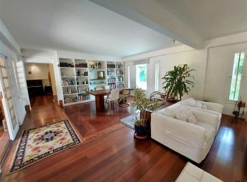Casa · 439m² · 4 Quartos · 10 Vagas · Casa em Vila Santo Antônio, Cotia/SP de 439m² 4 quartos à venda por R$ 5.000.000,00