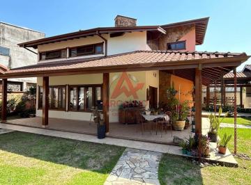 Casa · 249m² · 3 Quartos · 4 Vagas · Casa em Horto Florestal, Ubatuba/SP de 249m² 3 quartos à venda por R$ 3.000.000,00