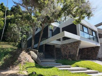 Casa · 362m² · 3 Quartos · 4 Vagas · Casa em Canasvieiras, Florianópolis/SC de 362m² 3 quartos à venda por R$ 2.900.000,00