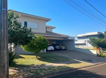 Casa · 368m² · 4 Quartos · 3 Vagas · Casa em Centro, Jaguariúna/SP de 368m² 4 quartos à venda por R$ 2.300.000,00