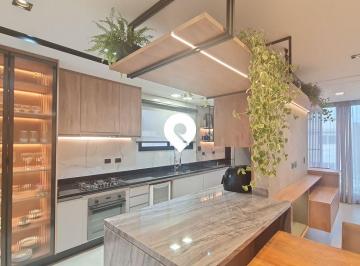 Casa · 215m² · 4 Quartos · 4 Vagas · Casa em Centro, Mogi das Cruzes/SP de 215m² 4 quartos à venda por R$ 2.000.000,00