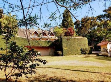 Casa · 350m² · 3 Quartos · 4 Vagas · Casa em Gramado, Cotia/SP de 350m² 3 quartos à venda por R$ 1.600.000,00