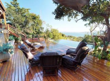 Casa · 250m² · 4 Quartos · 3 Vagas · Casa em Ferradurinha, Armação dos Búzios/RJ de 250m² 4 quartos à venda por R$ 6.000.000,00