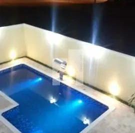 Casa · 250m² · 3 Quartos · 3 Vagas · Sobrado em Recanto Quarto Centenário, Jundiaí/SP de 250m² 3 quartos à venda por R$ 1.800.000,00