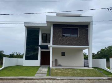 Casa · 231m² · 3 Quartos · 2 Vagas · Casa em Canasvieiras, Florianópolis/SC de 231m² 3 quartos à venda por R$ 1.950.000,00