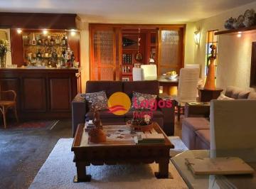 Casa · 580m² · 5 Quartos · 3 Vagas · Casa em São Francisco, Niterói/RJ de 580m² 5 quartos à venda por R$ 3.800.000,00