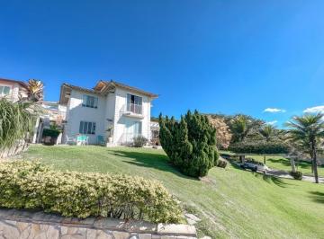 Casa · 220m² · 4 Quartos · 6 Vagas · Casa em Geribá, Armação dos Búzios/RJ de 220m² 4 quartos à venda por R$ 2.500.000,00