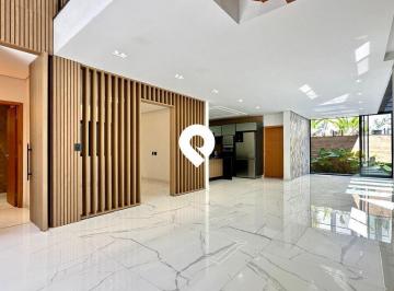 Casa · 268m² · 3 Quartos · 4 Vagas · Casa em Centro, Mogi das Cruzes/SP de 268m² 3 quartos à venda por R$ 2.399.000,00