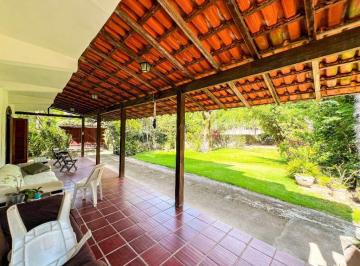 Terreno · 2500m² · Área em Itaipu, Niterói/RJ de 0m² à venda por R$ 3.000.000,00
