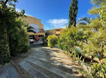 Casa · 530m² · 5 Quartos · Casa em Centro, Cabo Frio/RJ de 530m² 5 quartos à venda por R$ 2.600.000,00