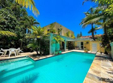 Casa · 350m² · 5 Quartos · 4 Vagas · Casa em Itacoatiara, Niterói/RJ de 350m² 5 quartos à venda por R$ 4.200.000,00