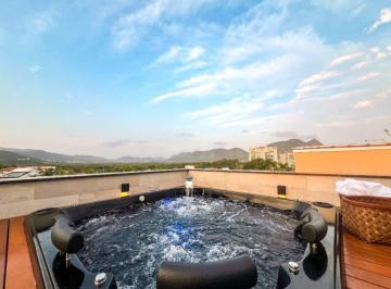 Apartamento · 322m² · 4 Quartos · 4 Vagas · Cobertura em Camboinhas, Niterói/RJ de 322m² 4 quartos à venda por R$ 5.350.000,00