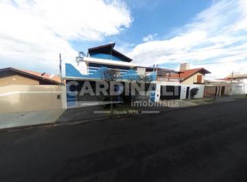 Casa · 360m² · 4 Quartos · 4 Vagas · Imóvel com três pavimentos em uma localização do bairro Santa Marta maravilhosa.