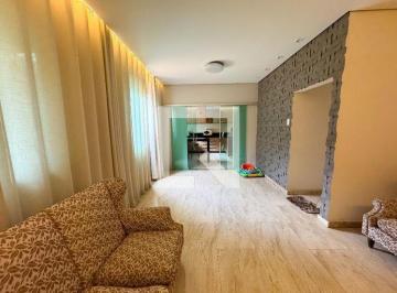 Sobre o imóvel: Bairro tranquilo, sem violência, assalto, ambiente agradável, ba · Casa à Venda - California, 3 Quartos, 300 m² - Belo Horizonte