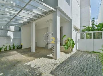 Casa · 350m² · 3 Quartos · 3 Vagas · Sobrado à venda na Água Branca com 3 quartos, sendo 2 suites e 3 vagas