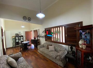 Casa · 308m² · 5 Quartos · 2 Vagas · Casa à venda, 5 quartos, 2 vagas, Centro - Sete Lagoas/MG