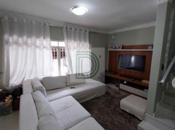 Casa · 250m² · 4 Quartos · 2 Vagas · Conforto e Requinte - 4 dormitórios e 2 suítes incluindo closet - no Butantã