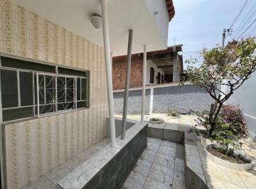 Casa · 305m² · 5 Quartos · 1 Vaga · Ótima localização